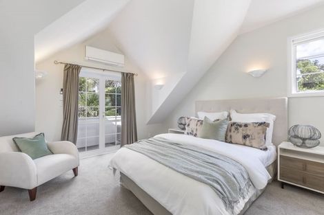 Photo of property in 1/48 Seaton Road, Murrays Bay, Auckland, 0630