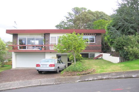 Photo of property in 11 Kilduff Place, Mairangi Bay, Auckland, 0630