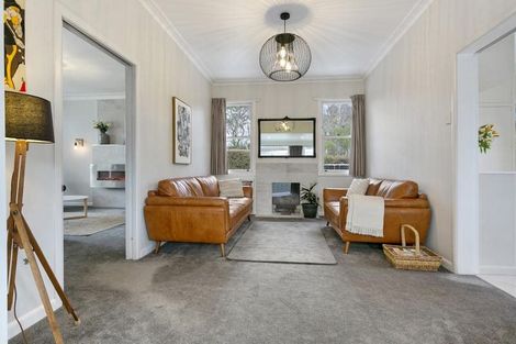 Photo of property in 110a Williams Street, Cambridge, 3434