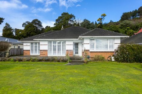 Photo of property in 1022 Fergusson Drive, Clouston Park, Upper Hutt, 5018