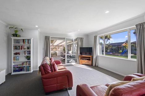 Photo of property in 71 North Terrace, Darfield, 7510