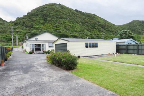 Photo of property in 149 Torea Street, Granity, 7823