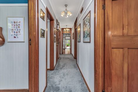 Photo of property in 13 Cliff Street, Coalgate, 7673