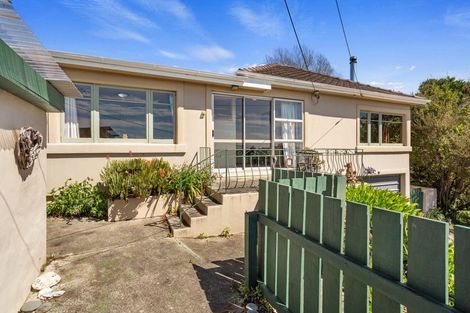 Photo of property in 22 Matipo Terrace, Toi Toi, Nelson, 7010