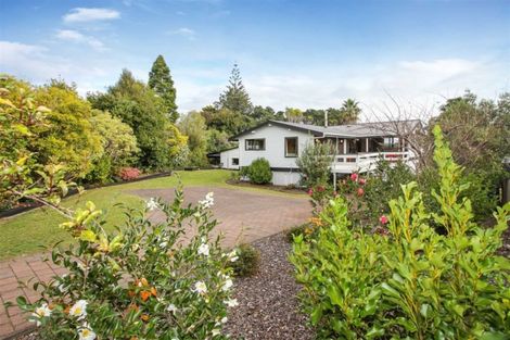 Photo of property in 100 Wharf Road, Clarks Beach, Pukekohe, 2679