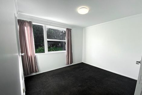 Photo of property in 2/82 Forrest Hill Road, Forrest Hill, Auckland, 0620