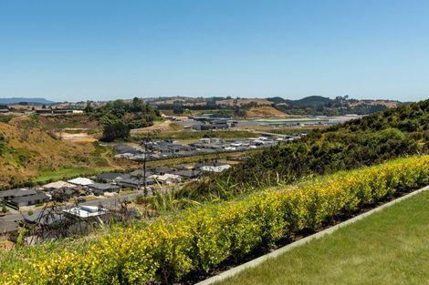 Photo of property in 83 Penetaka Heights, Pyes Pa, Tauranga, 3112