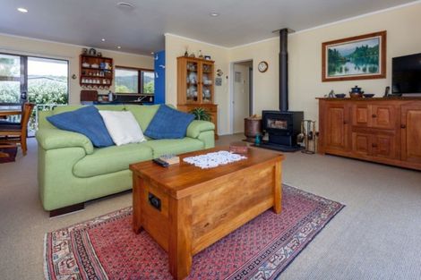 Photo of property in 144 Bambury Place, Onemana, Whangamata, 3691