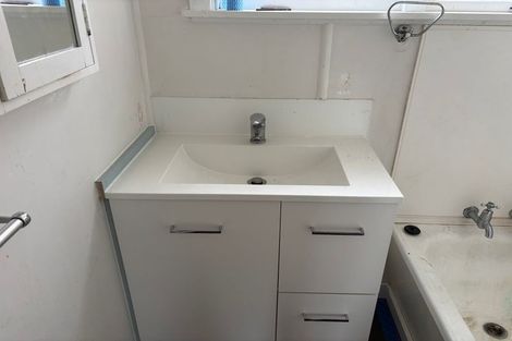 Photo of property in 15 Duff Crescent, Highbury, Palmerston North, 4412