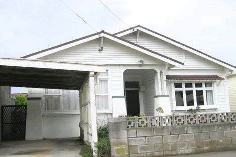 Photo of property in 119 Onepu Road, Lyall Bay, Wellington, 6022