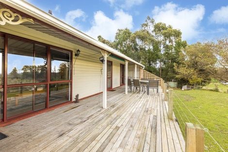 Photo of property in 831 Te Onepu Road, Te Onepu, Hastings, 4174