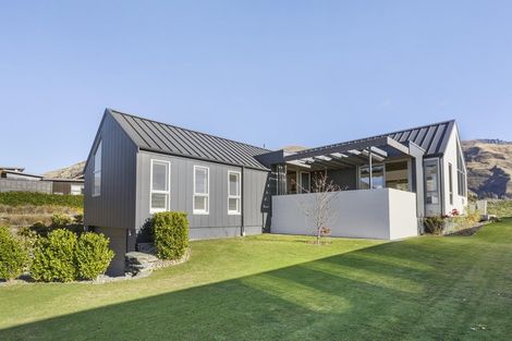 Photo of property in 5 Ruby Ridge, Wanaka, 9305