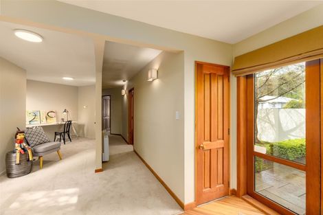 Photo of property in 90 Totara Street, Riccarton, Christchurch, 8041