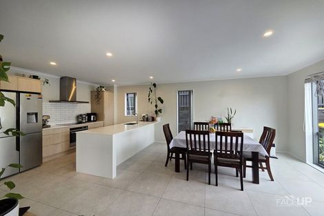 Photo of property in 10 Te Rau Place, Hobsonville, Auckland, 0616