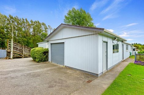 Photo of property in 921 State Highway 1, Te Horo, Otaki, 5581