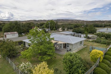 Photo of property in 1 Wilton Street, Omakau, 9376