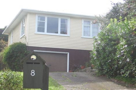 Photo of property in 8 Tui Terrace, Tawa, Wellington, 5028