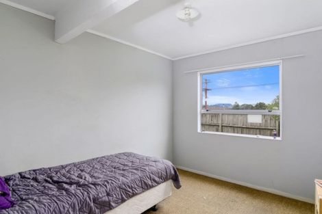 Photo of property in 2 Spencer Street, Western Heights, Rotorua, 3015