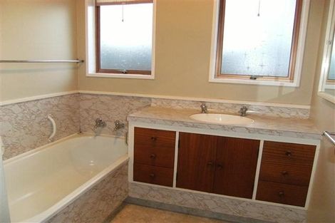 Photo of property in 800b Queen Street East, Parkvale, Hastings, 4122