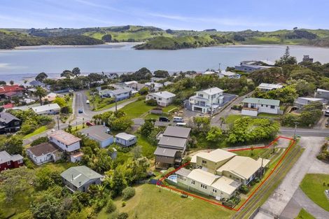 Photo of property in 7 Government Road, Raglan, 3225