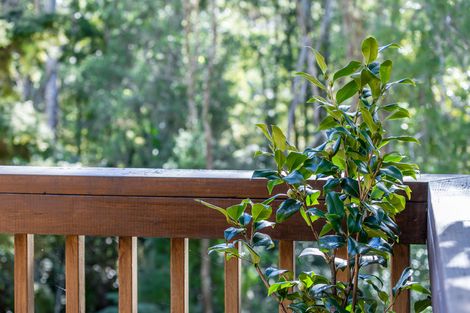 Photo of property in 138 Laingholm Drive, Laingholm, Auckland, 0604