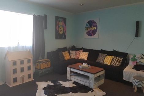 Photo of property in 100 Rangituhi Crescent, Takapuwahia, Porirua, 5022