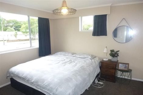 Photo of property in 25 California Drive, Totara Park, Upper Hutt, 5018