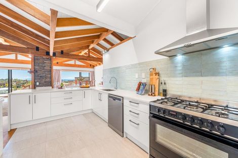 Photo of property in 36 Montclair Rise, Browns Bay, Auckland, 0630