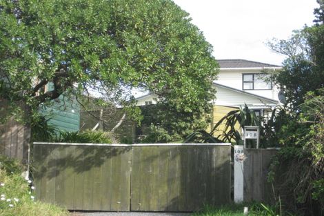 Photo of property in 105 Rua Avenue, Waitarere Beach, Levin, 5510