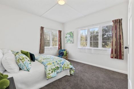 Photo of property in 1140 High Street, Taita, Lower Hutt, 5011
