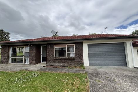 Photo of property in 18 Mcleod Road, Weymouth, Auckland, 2103