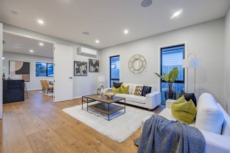 Photo of property in 12 Cutfield Lane, Kumeu, 0810