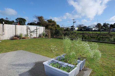 Photo of property in 36 Koru Loop, Paraparaumu, 5032