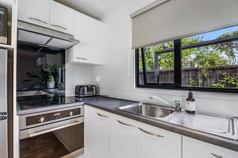 Photo of property in 163 Ocean Beach Road, Tairua, 3508