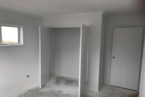 Photo of property in 2 Pukeko Street, Frankton, Hamilton, 3204