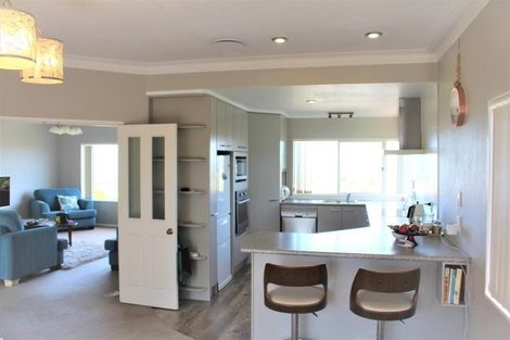 Photo of property in 17 Soling Place, West Harbour, Auckland, 0618