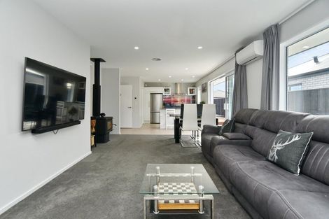 Photo of property in 13 Higgins Street, Woodend, 7610