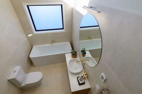 Photo of property in 186 Wainui Road, Silverdale, 0932