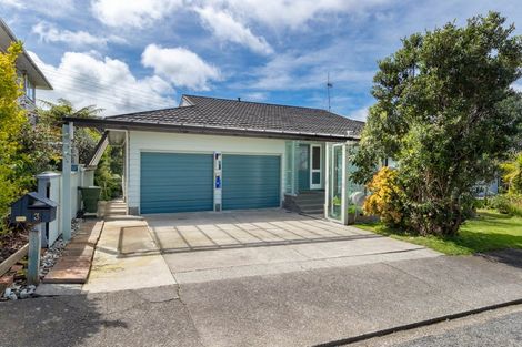 Photo of property in 3 Ardal Grove, Tirohanga, Lower Hutt, 5010