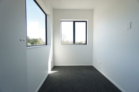 Photo of property in 3/22 Takapu Street, Henderson, Auckland, 0612