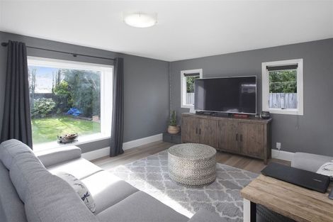 Photo of property in 533 Cranford Street, Redwood, Christchurch, 8051