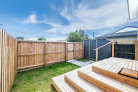 Photo of property in 18 Matlock Street, Woolston, Christchurch, 8062