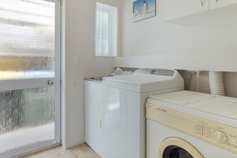 Photo of property in 21 Coleridge Place, Stoke, Nelson, 7011