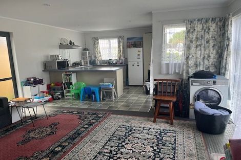 Photo of property in 319 Pakuranga Road, Pakuranga Heights, Auckland, 2010