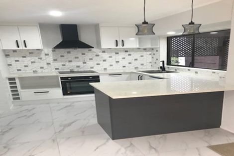 Photo of property in 2/27 Aberfeldy Avenue, Highland Park, Auckland, 2010