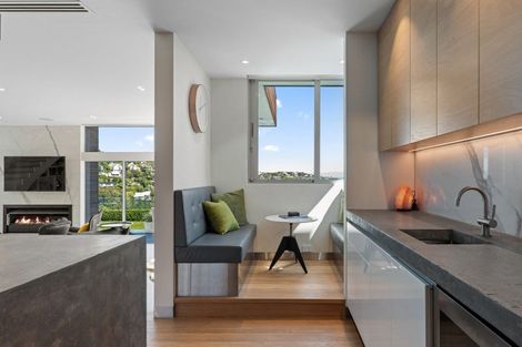 Photo of property in 6 Gazelle Lane, Redcliffs, Christchurch, 8081