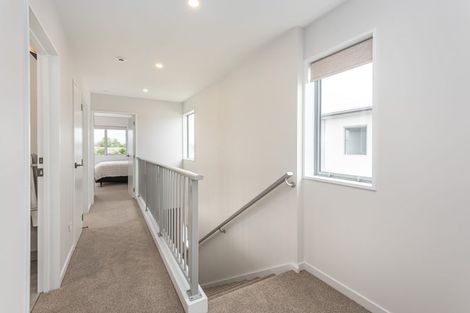 Photo of property in 9 Kakapo Lane, Redwood, Christchurch, 8051