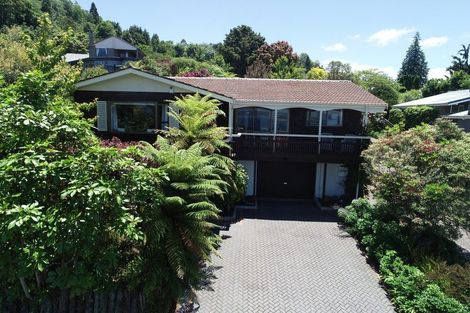 Photo of property in 48 Wakeman Road, Acacia Bay, Taupo, 3330