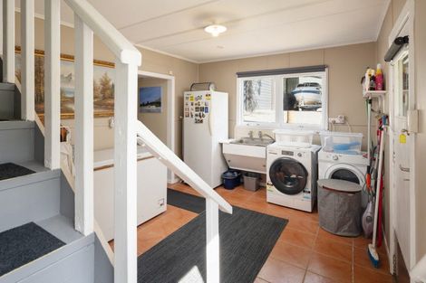 Photo of property in 20a Canterbury Street, Picton, 7220