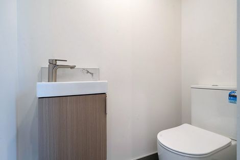 Photo of property in 7/52 Newington Road, Henderson, Auckland, 0612